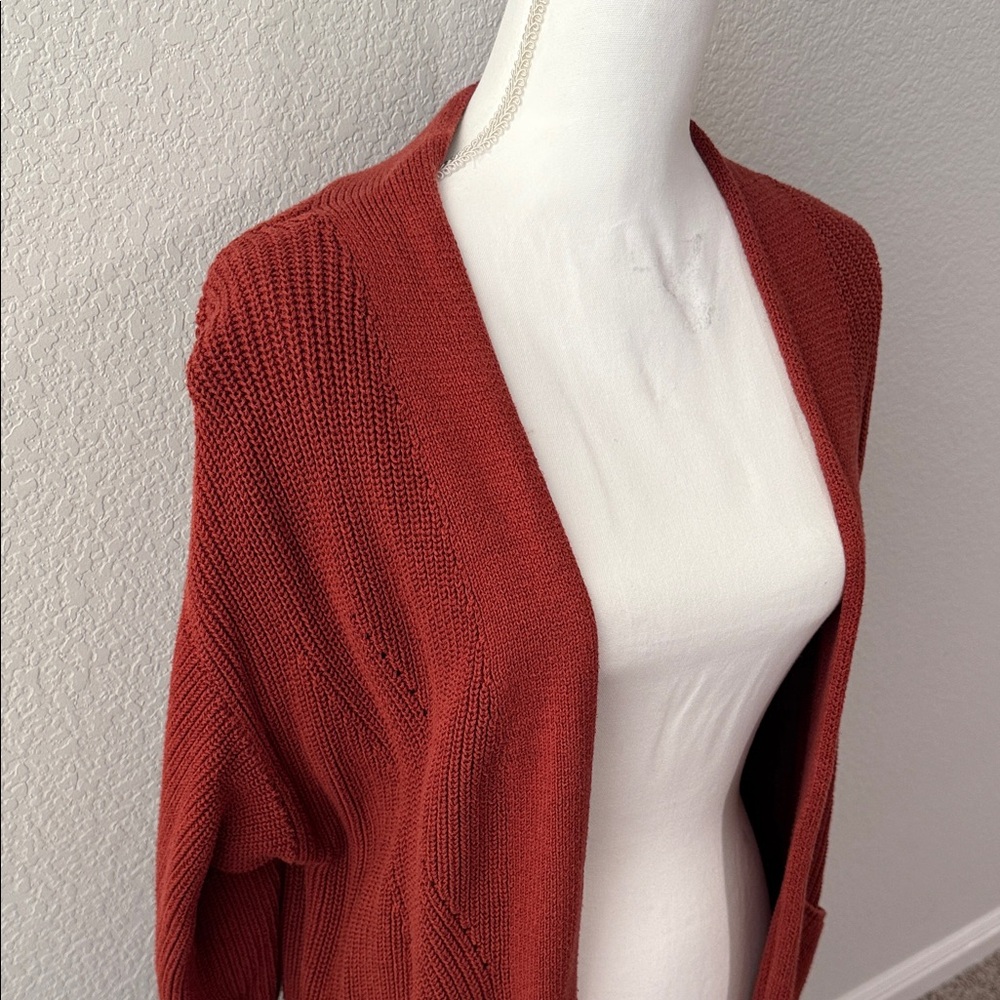 Universal Thread Women's Deep Red Cardigan - Picture 2 of 3